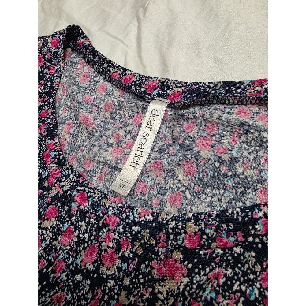 Dear Scarlett Floral Knit Top XL Navy Pink Ditsy 3/4 Sleeve Blouse NWOT - Picture 2 of 5